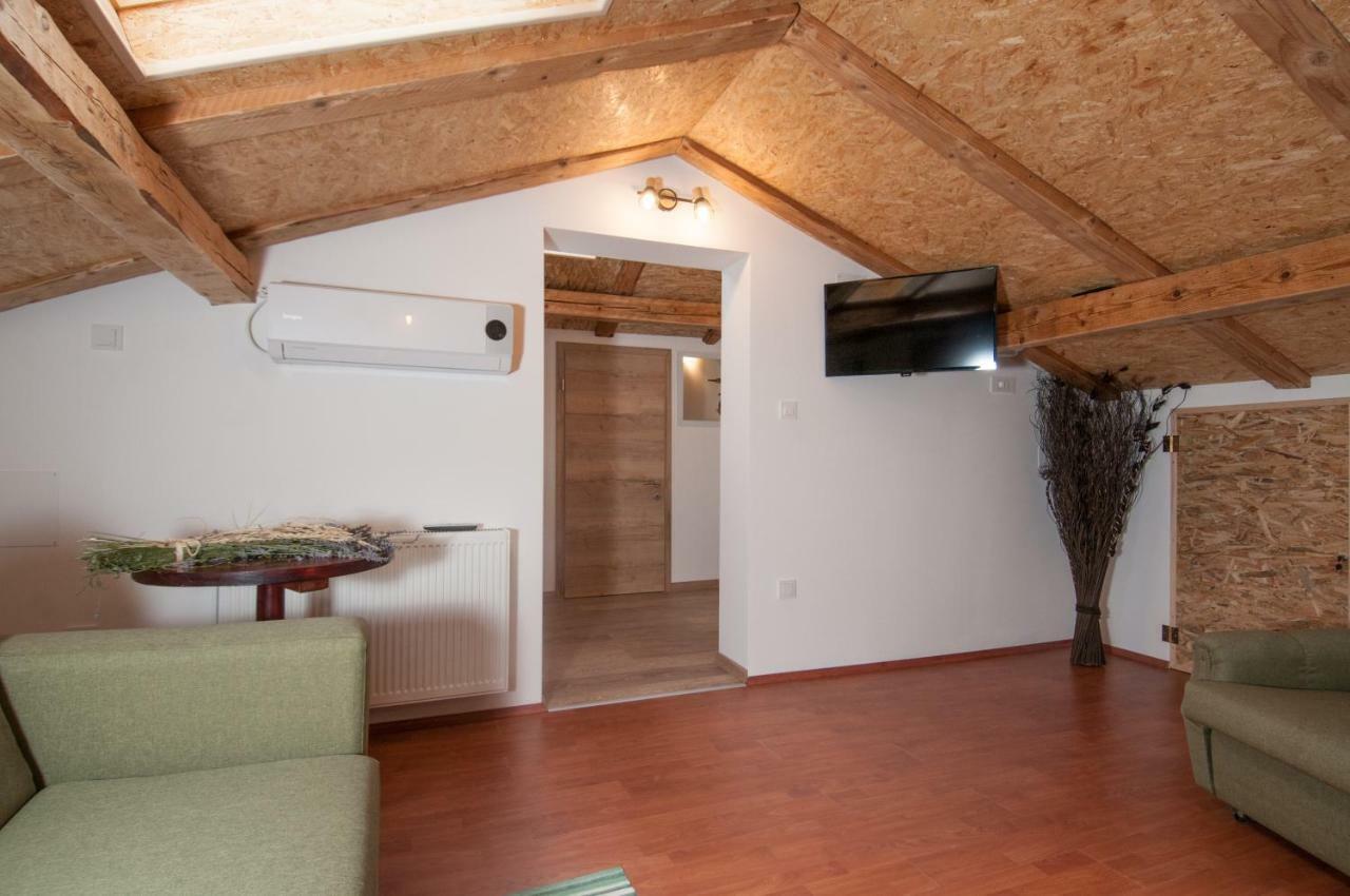 Apartment Tre Rose Zvoneca Eksteriør billede